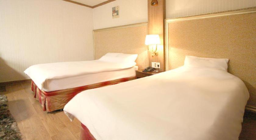 Hotel Olympic Cshangvon Kültér fotó