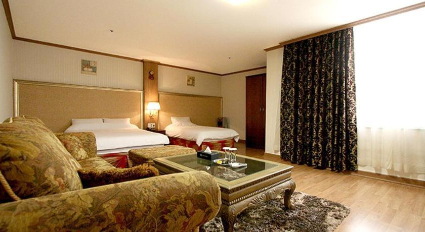 Hotel Olympic Cshangvon Kültér fotó