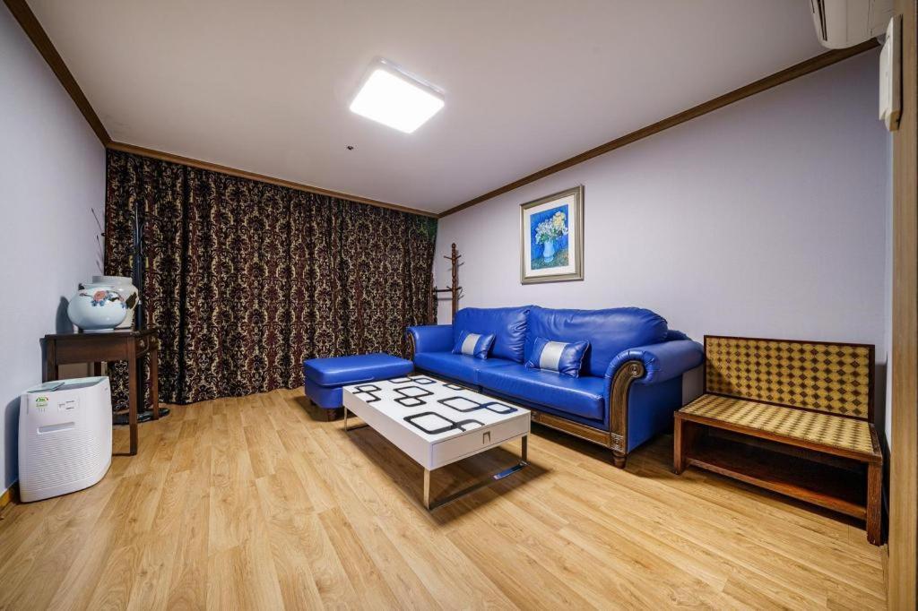 Hotel Olympic Cshangvon Kültér fotó